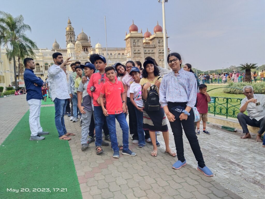 filter: 0; fileterIntensity: 0.0; filterMask: 0; module: photo; 
hw-remosaic: false; 
touch: (-1.0, -1.0); 
modeInfo: HDR ; 
sceneMode: 2; 
cct_value: 5964; 
AI_Scene: (-1, -1); 
aec_lux: 175.11726; 
aec_lux_index: 0; 
hist255: 0.0; 
hist252~255: 0.0; 
hist0~15: 0.0; 
albedo:  ; 
confidence:  ; 
motionLevel: -1; 
weatherinfo: null; 
temperature: 43;