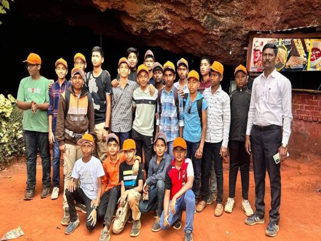 WhatsApp Image 2024-11-13 at 10. (13)