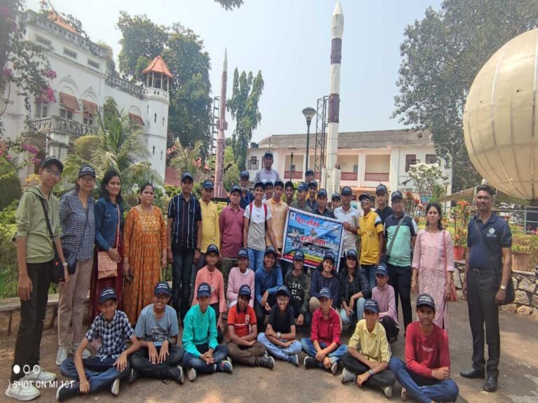 ee6e3ebc-9970-403a-bf4b-72cdab38