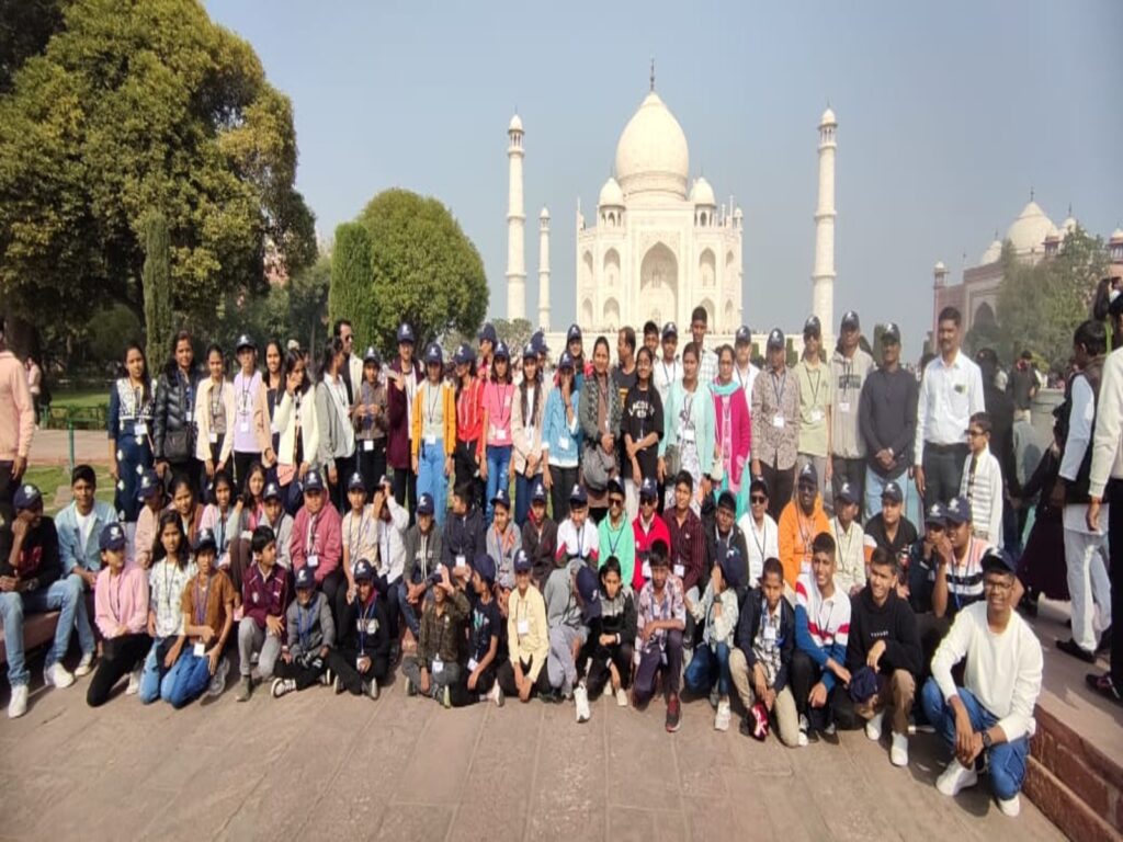 WhatsApp Image 2025-01-01 at 16.00.53