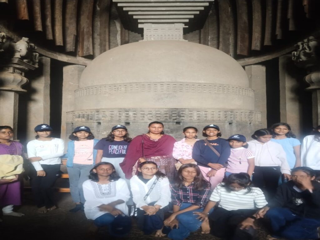 WhatsApp Image 2025-01-25 at 16.17.08 (1)