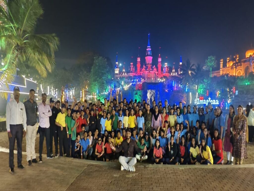 WhatsApp Image 2025 01 25 at 16.17.08 Heera Holiday Tours & Travels