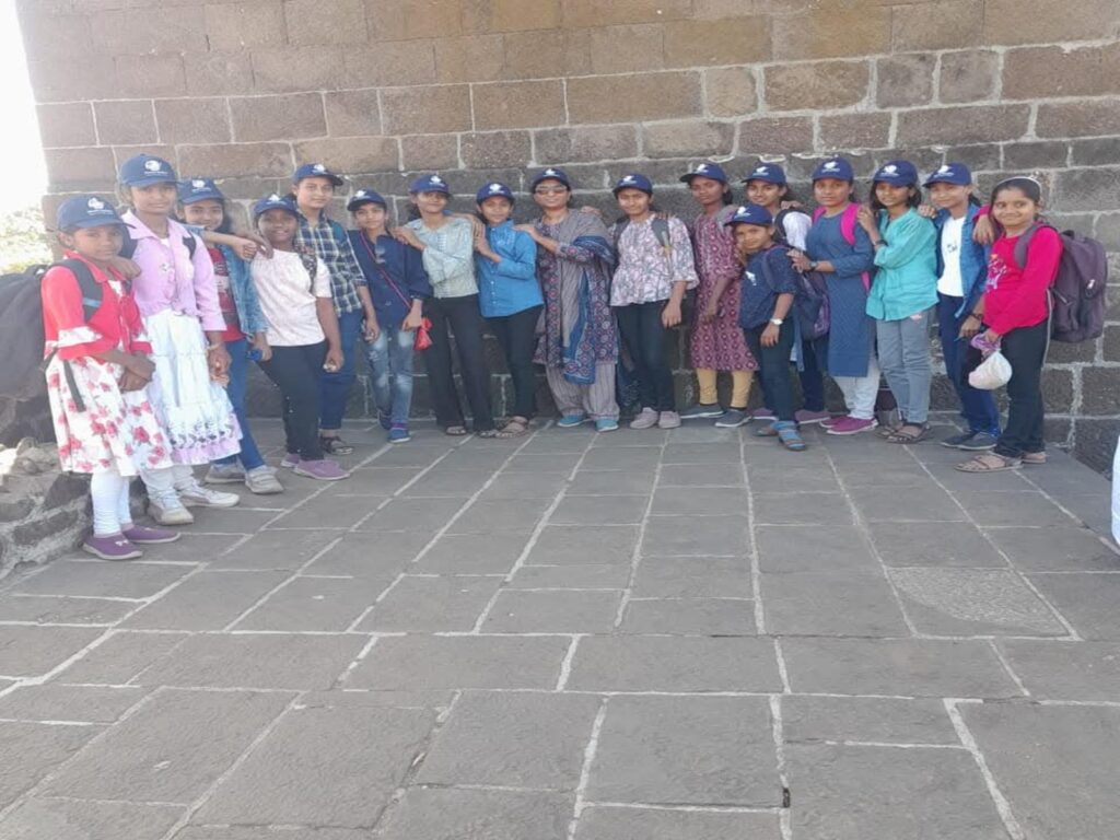 WhatsApp Image 2025-10-05 at 09.41.12 (1) (1)