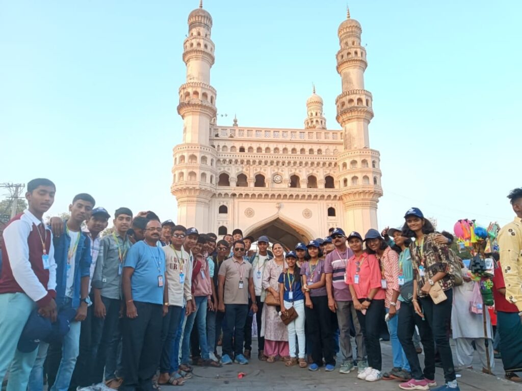 WhatsApp Image 2025-10-06 at 10.16.39 (2)