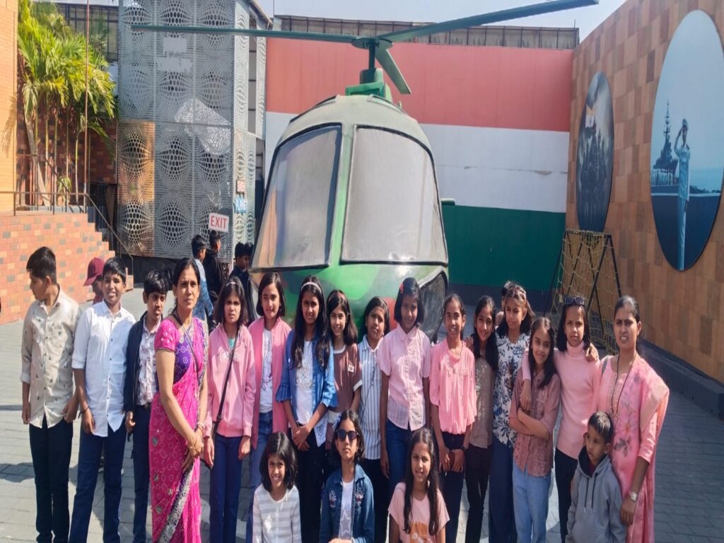 WhatsApp Image 2025-12-17 at 21.57.49