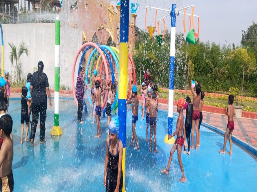 WhatsApp Image 2025-12-17 at 23.32.03