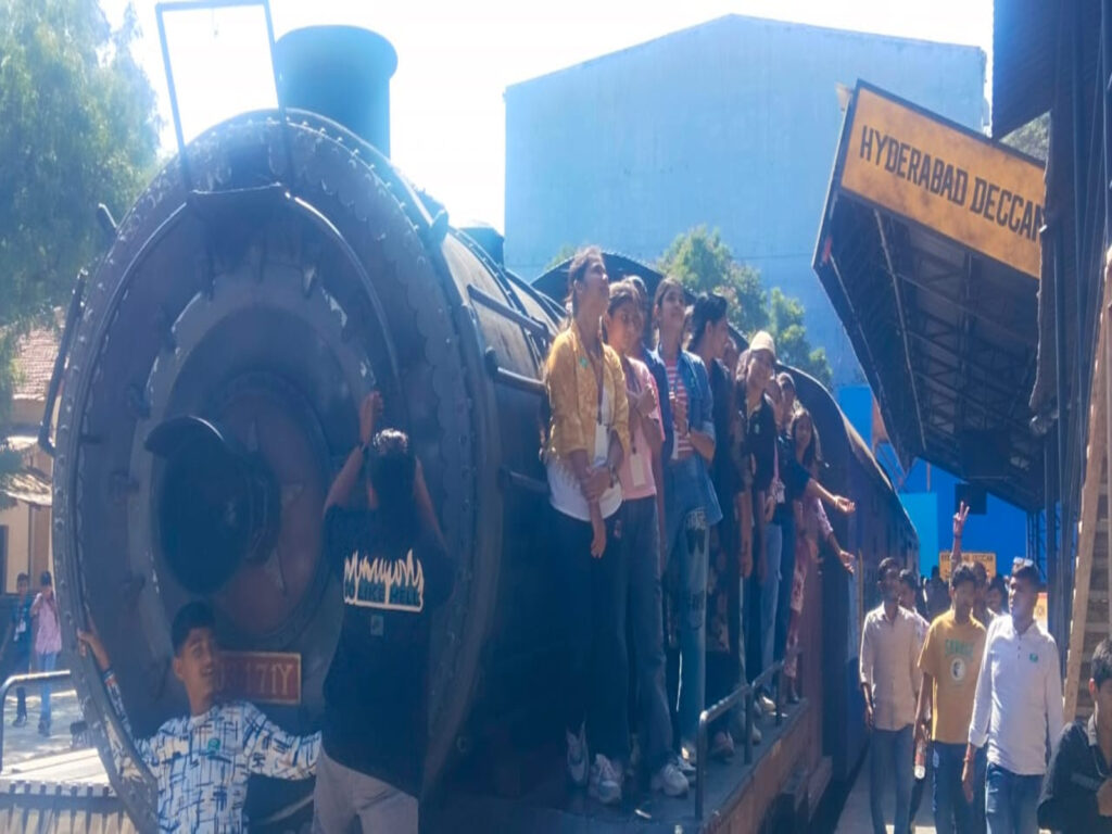 WhatsApp Image 2025-12-18 at 17.01.42