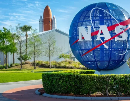 8d3fb7edf37955095b4c1e6625f93990